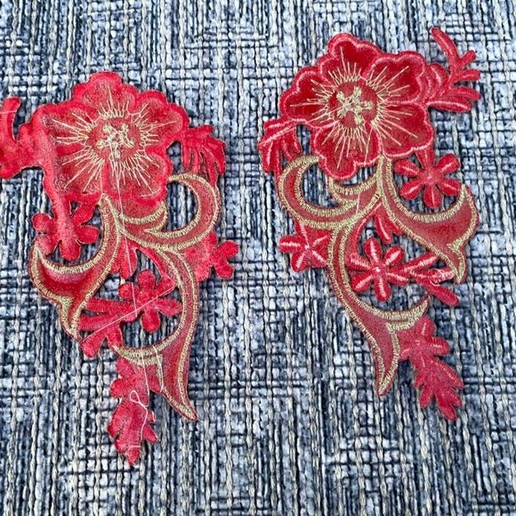 Red Iron On Paches Lot of 2 Leaf Embroidery Patches Set of 2 - Picture 8 of 8